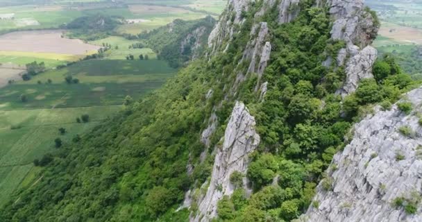 Vue Aérienne Survolant Montagne Thaïlande — Video