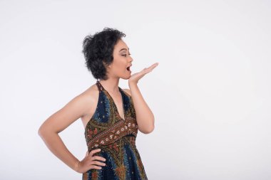 Mükemmel ciltli güzellik merkezi kadını. 