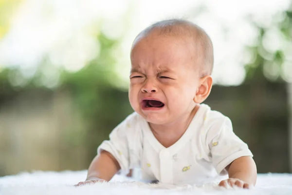 Pojken Gråter Sorgligt Barnporträtt — Stockfoto