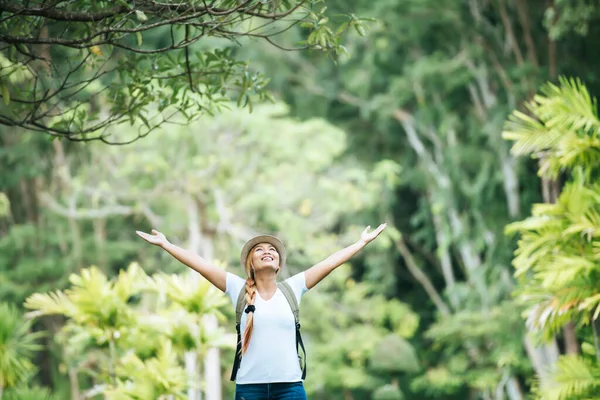 Young Happy Woman Backpack Raising Hand Enjoy Nature Woman Travel — Stock Photo, Image