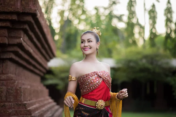 Beautiful Woman Wearing Typical Thai Dress — Stock Photo, Image