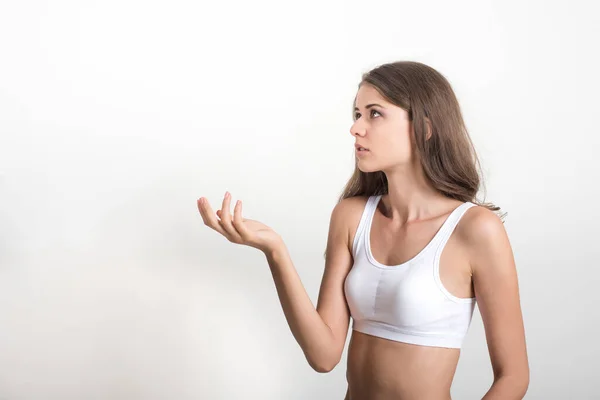 Hermosa Mujer Con Cuerpo Sano Sobre Fondo Blanco —  Fotos de Stock