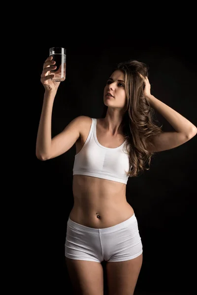 Modelo Fitness Feminino Segurando Copo Água — Fotografia de Stock