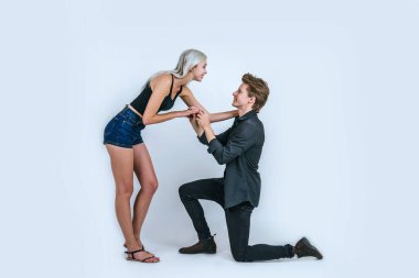 Mutlu çift portresi sürpriz evlilik