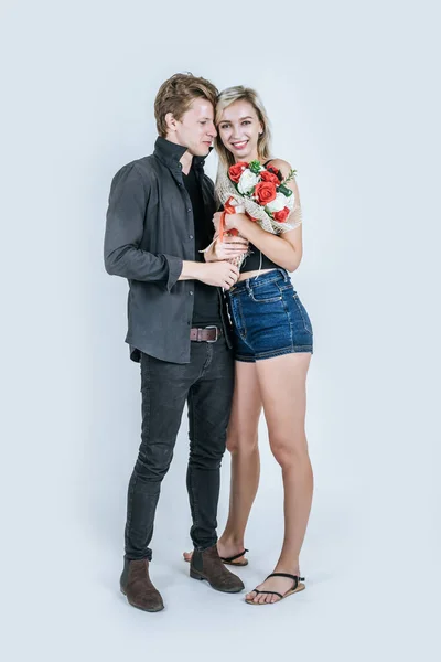 Portrait Happy Young Couple Love Together Flower Studio — Stock Photo, Image