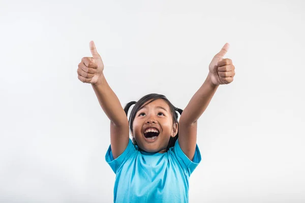 Menina Atuando Sucesso Estúdio Tiro — Fotografia de Stock