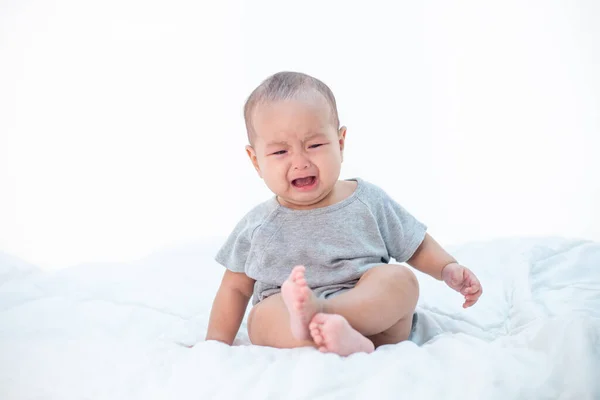 Los Bebés Están Tristes Cama — Foto de Stock