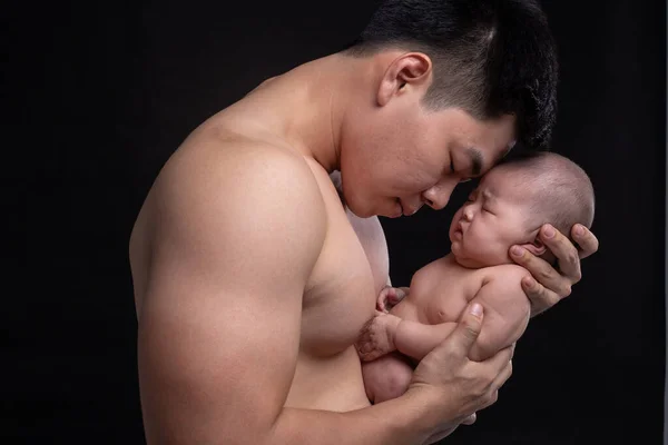 Baby Sleeps Hands Strong Father — Stock Photo, Image