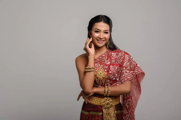 Красива Тайська Жінка Тайському Платті Щаслива Посмішка — стокове фото
