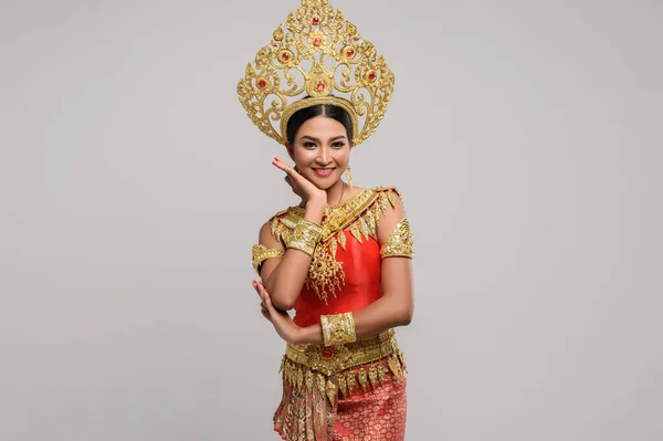 Schöne Thailänderin Thai Kleid Und Thai Tanz — Stockfoto