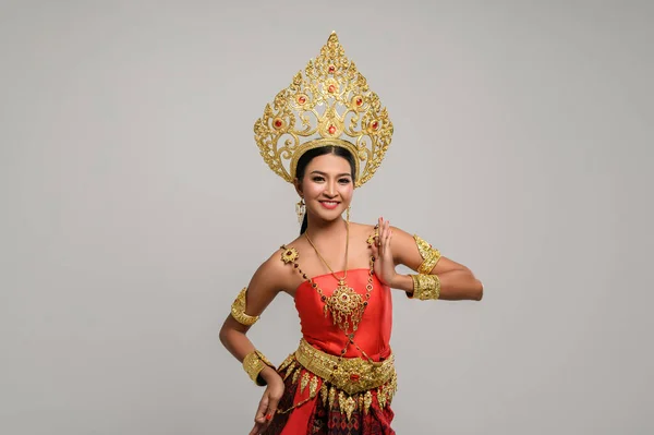 Mulheres Tailandesas Bonitas Vestindo Vestido Tailandês Dança Tailandesa — Fotografia de Stock