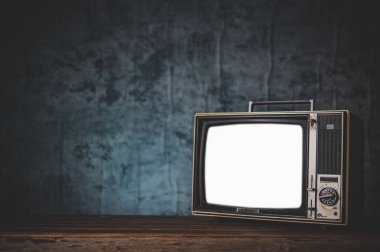 Retro eski TV ile hayat.
