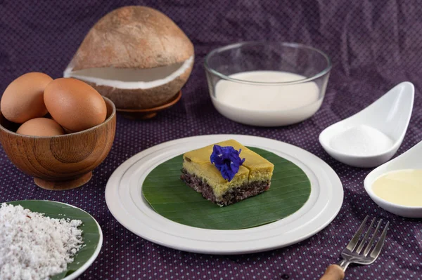 Black Sticky Rice Custard Banana Leaf White Plate Butterfly Pea — Stock Photo, Image