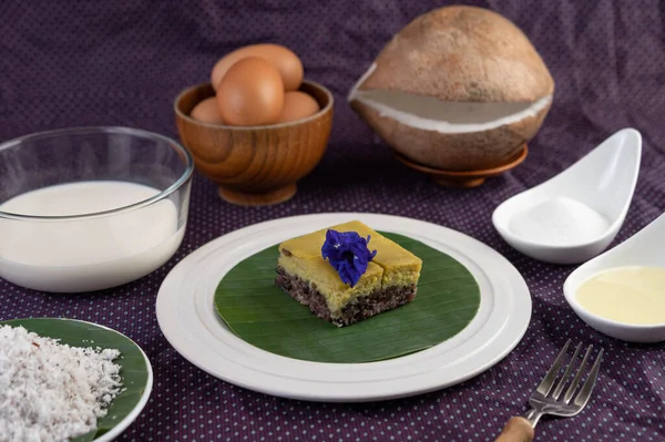 Black Sticky Rice Custard Banana Leaf White Plate Butterfly Pea — Stock Photo, Image