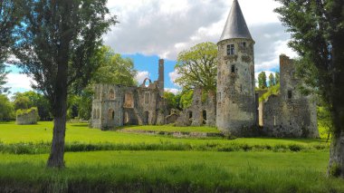 Chateau du Vivier (Fontenay Tresigny)