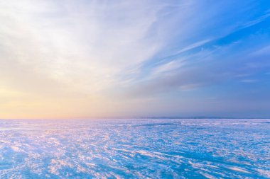 siyah arka plan üzerinde siyah eldiven 