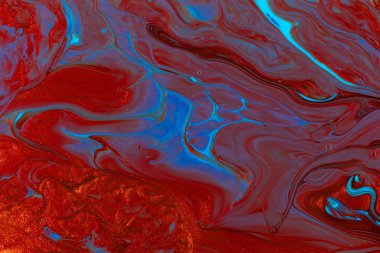 su üzerinde boya desenleri 