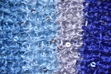 Payetler ile kumaş örme doku 