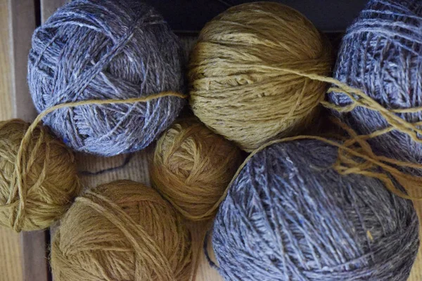 Örgü için iplik topları