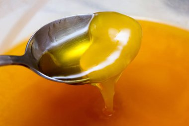 Rustik bal ile Kaşık