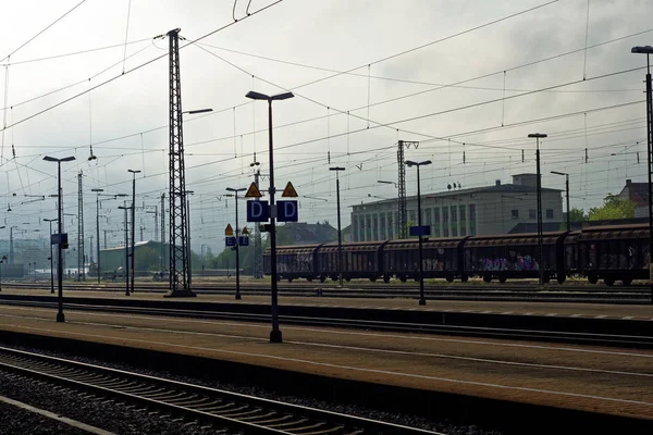 Tågstationen Molnig Morgon Ansbach — Stockfoto