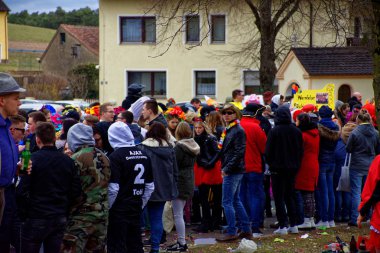 Almanya. Bavyera. Mitteleschenbach Ansbach District - 3 Mar 2019: Karnaval alayı. 