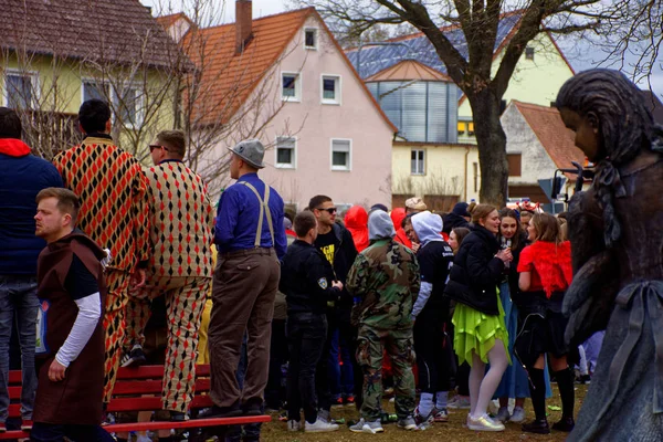 Almanya. Bavyera. Mitteleschenbach Ansbach District - 3 Mar 2019: Karnaval alayı. 