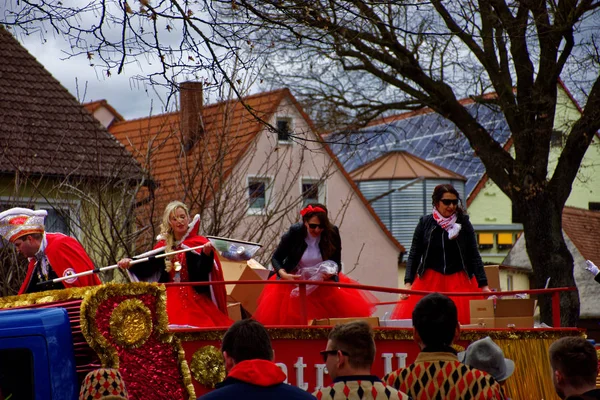 Almanya. Bavyera. Mitteleschenbach Ansbach District - 3 Mar 2019: Karnaval alayı. 