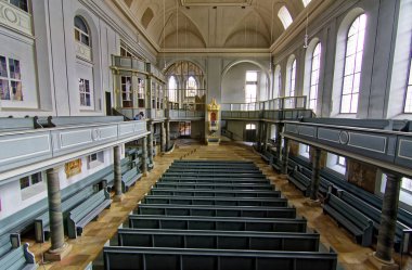 beautiful, historic cathedral on a bright sunny day in Ansbach