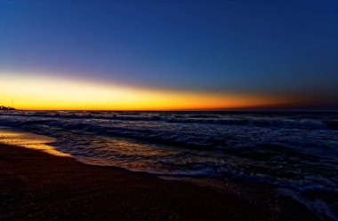Sabahın köründe güzel bir deniz