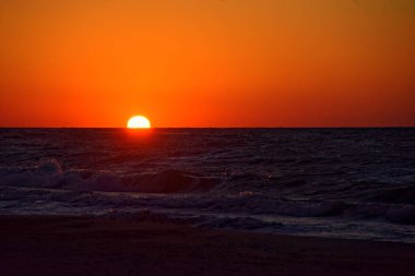 Sabahın köründe güzel bir deniz
