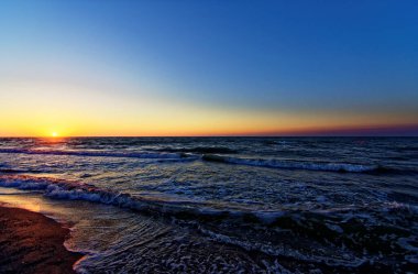 Sabahın köründe güzel bir deniz