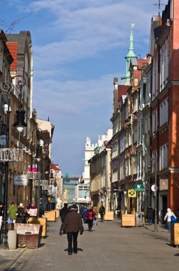 Poznan/Polonya - 6 Şubat 2019: Wroclawska Caddesi Eski kentte