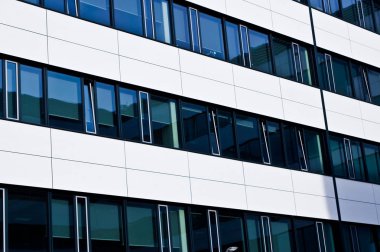 Poznan Polonya bina modern tasarım ofisi.