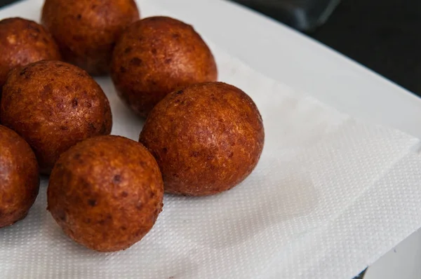 Färdiga Hemlagade Munkar Tallrik Läcker Fett Torsdag Mat Traditionell Polsk — Stockfoto