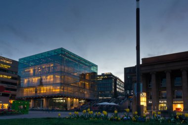 Almanya gece sahne stuttgart şehir gece sahne aşağı