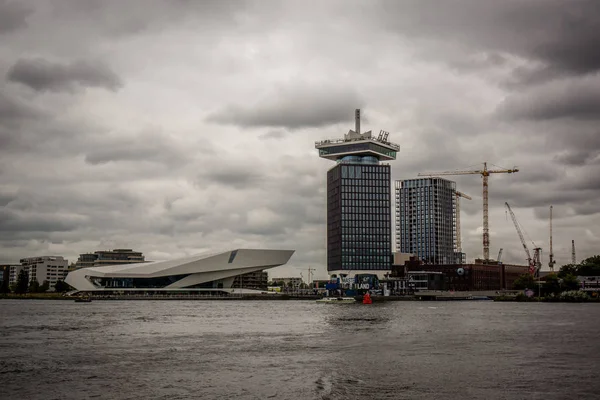 Nederland Amsterdam Wal Kant Veerboot Toren Kleine Holland — Stockfoto