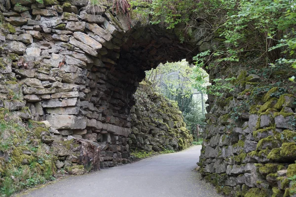 Almanya gezi eski taş Stones lookthrough