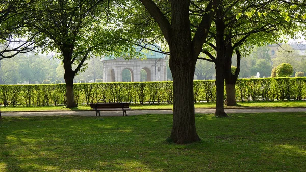 Templo de diana jardim inglês parque real de Munique baviera — Fotografia de Stock