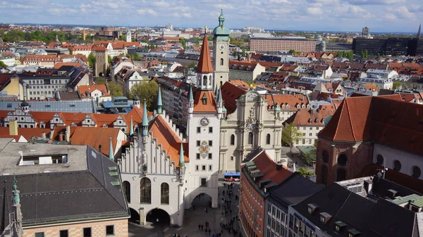 Munich Marienplatz Bavaria Ayuntamiento antiguo vista — Foto de Stock