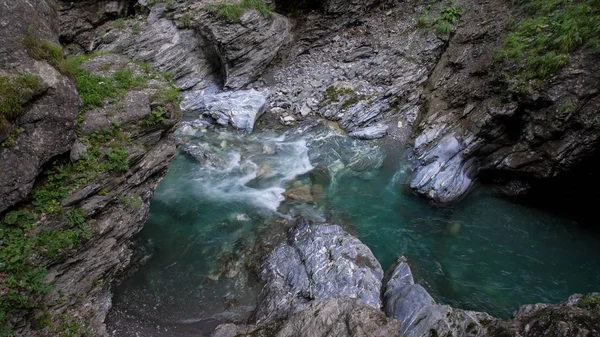 mavi su havuzları dağ Kanyon