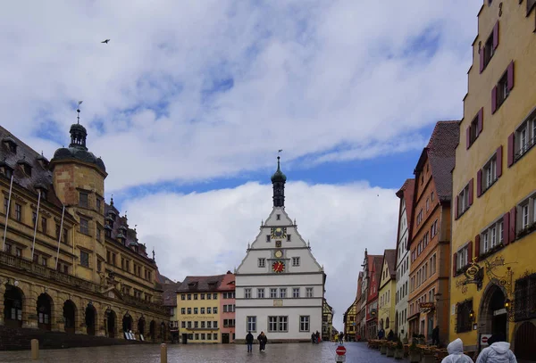 Piaci helye Rothenburg beaututiful ég — Stock Fotó