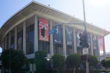 Dorothy Chandler Pavilion La şehir aşağı