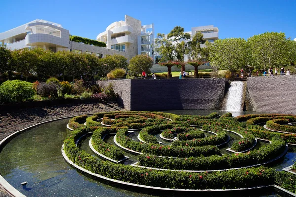 Road Trip Usa West Coast Park Pond Maze Getty Center — Stock Photo, Image