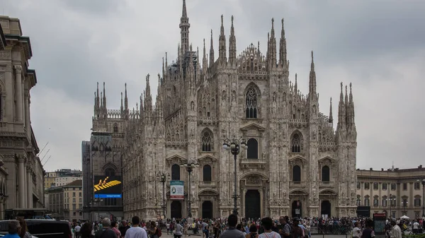 Знаменитий Міланський купол — стокове фото