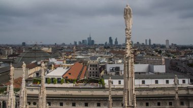 milan brera üzerinde kubbe çatıdan görünümü