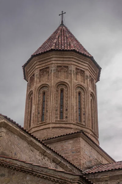 Torre della chiesa nel monastero telavi — Foto Stock
