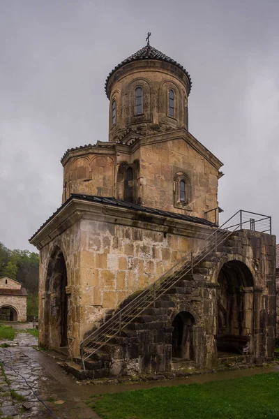 Vecchia cappella del Monastero Gelati in kutaissi — Foto Stock