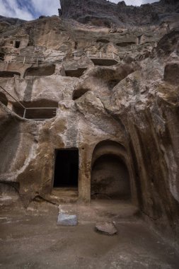 mağara kasabası vardsia eski kafkasya terk edilmiş şehir