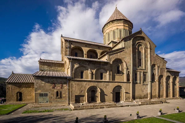 Famosa cattedrale Swetizchoweli in mzcheta Foto Stock Royalty Free